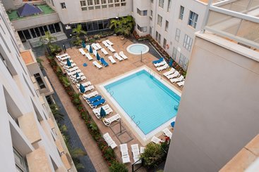 ツーリストアパートメント Sardina Attic Flat Pool&solarium