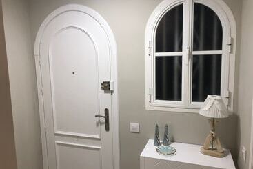 شقق خاصة سياحية Apartment On The Beachfront