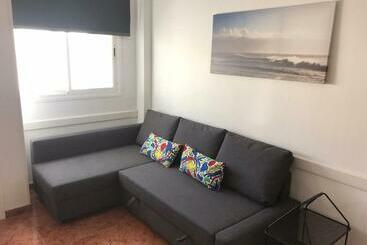 ツーリストアパートメント Apartamento Allegra