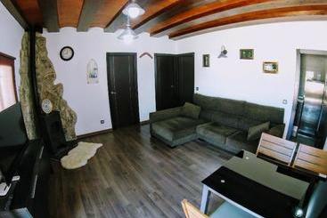 Bonito Chalet Con Piscina Cerca Del Mar