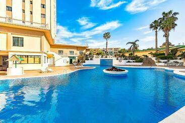 ツーリストアパートメント Vista Baranco