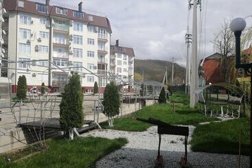 آپارتمانهای توریستها Family Apartments