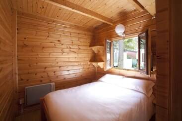 هتل Camping Bayona Playa