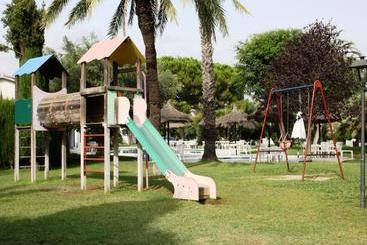 Villa Service   Alorda Park