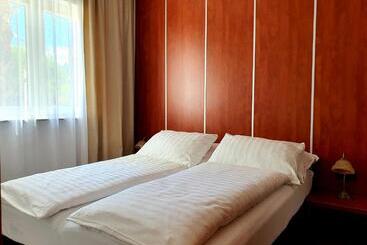 Boutique Hotel Bora & Villas Garamm