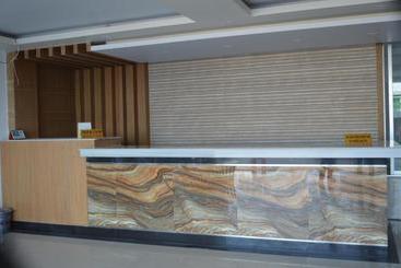 هتل Well Park Resort