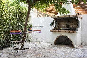 דירות לתיירים Villa Eleni