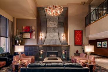 Holiday Inn Hotel & Suites Council Bluffs, An Ihg