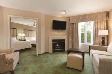 هتل Homewood Suites By Hilton Harrisburg West Hershey Area