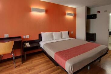 Motel 6 West Monroe, La