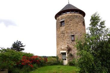 צימר La Tour Du Moulin Géant
