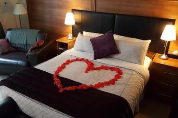 پانسیون The Merchant House