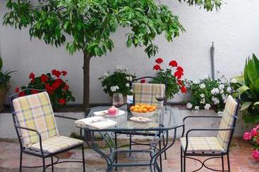 La Casita Del Corralon