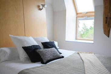 צימר Vignoble Château Piéguë   Winery