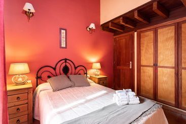 Homelike Charming Rustic House El Pinar