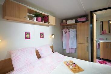 호텔 Camping De La Cazine