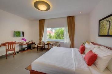 Отель Mango Bellana Boutique