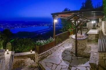 آپارتمانهای توریستها Infinity Villa Ioannina