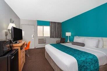 호텔 Howard Johnson By Wyndham Colorado Springs