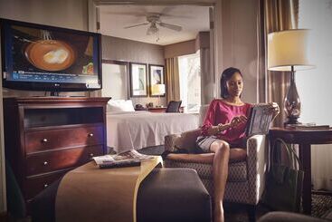 酒店 Poplar Inn And Suites