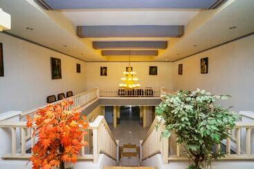 בית מלון כפרי Oyo 1989  Pelangi Harapan