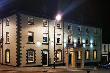 Отель Tredegar Arms