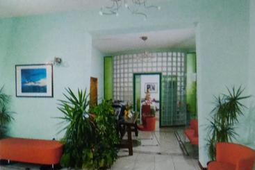 هتل Albergo Metauro