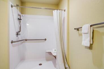 호텔 Castle Rock Inn & Suites  Quinter