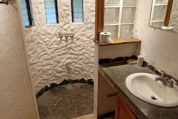 בית מלון כפרי Nature Lodge Finca Los Caballos