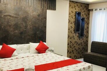 호텔 Sameer Palace