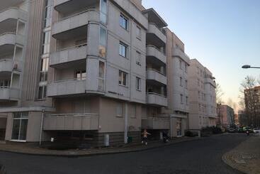 هتل Apartament F&j