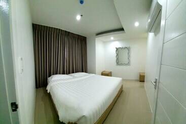 هتل Chequers Suite