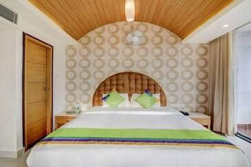 Hotel Cilantro By The Sea