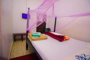 هتل Nice Guest House