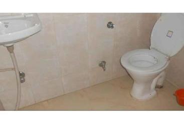 酒店 Budget Rooms On Vip Road