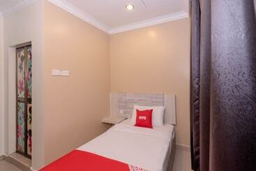 Spring Inn Hotel By Oyo Rooms