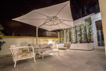 Edward Rooms & Wellness B&b