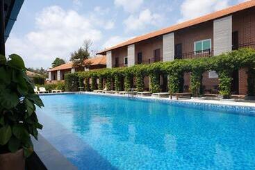 هتل Countryside Phu Quoc Resort