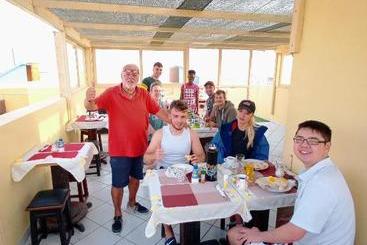 پانسیون Holiday B&b