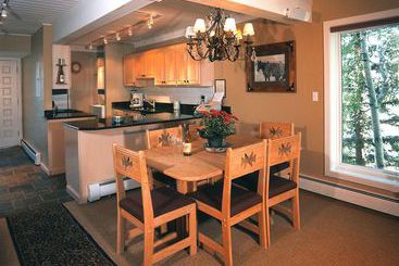 هتل Interlude Condominiums By Laurelwood