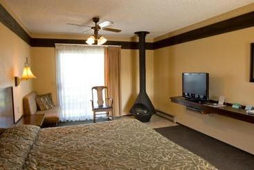 هتل Islands Inn