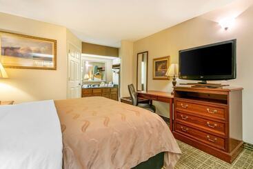 فندق Quality Inn Johnson City I 26 Exit 17