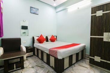 Flagship Hotel Neelkanth