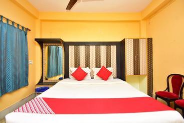هتل Kahini By Oyo Rooms