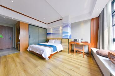 Otel Qianna Guanshan