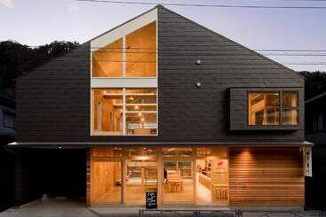 Albergue Mt.takao Base Camp