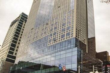 هتل Ramada Encore By Wyndham Busan Station