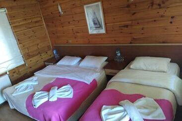 Lagoon Panorama Otel & Restoran