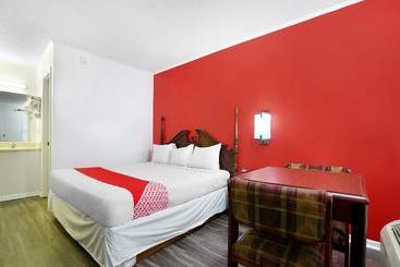 فندق على الطريق Oyo Hotel Calhoun Ga I-75 & Us-41 Hwy