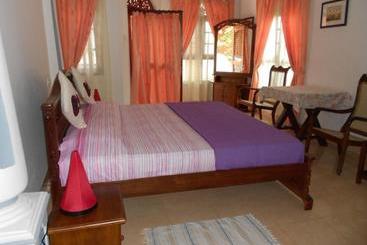 Village Inn Resort